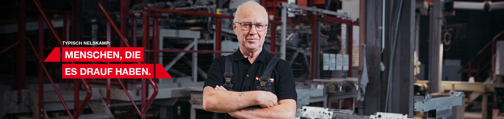 Mann in der Produktion